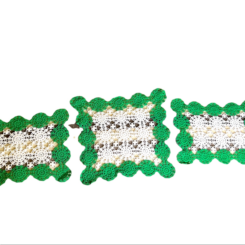 Vintage Set of Three Matching Doilys Table Mats